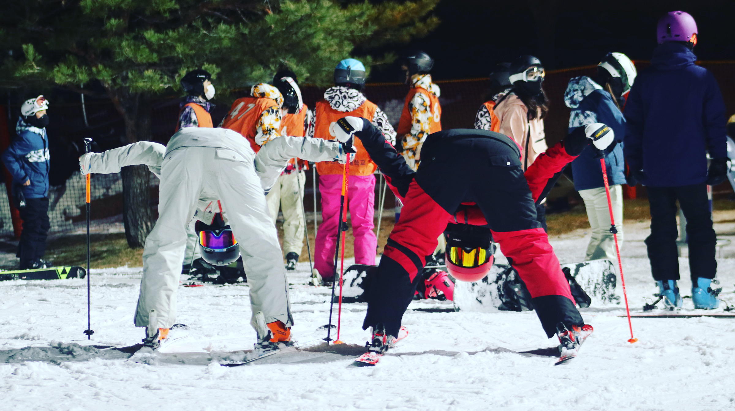 D18AD6ED-8D7F-44DE-838C-01266D848916